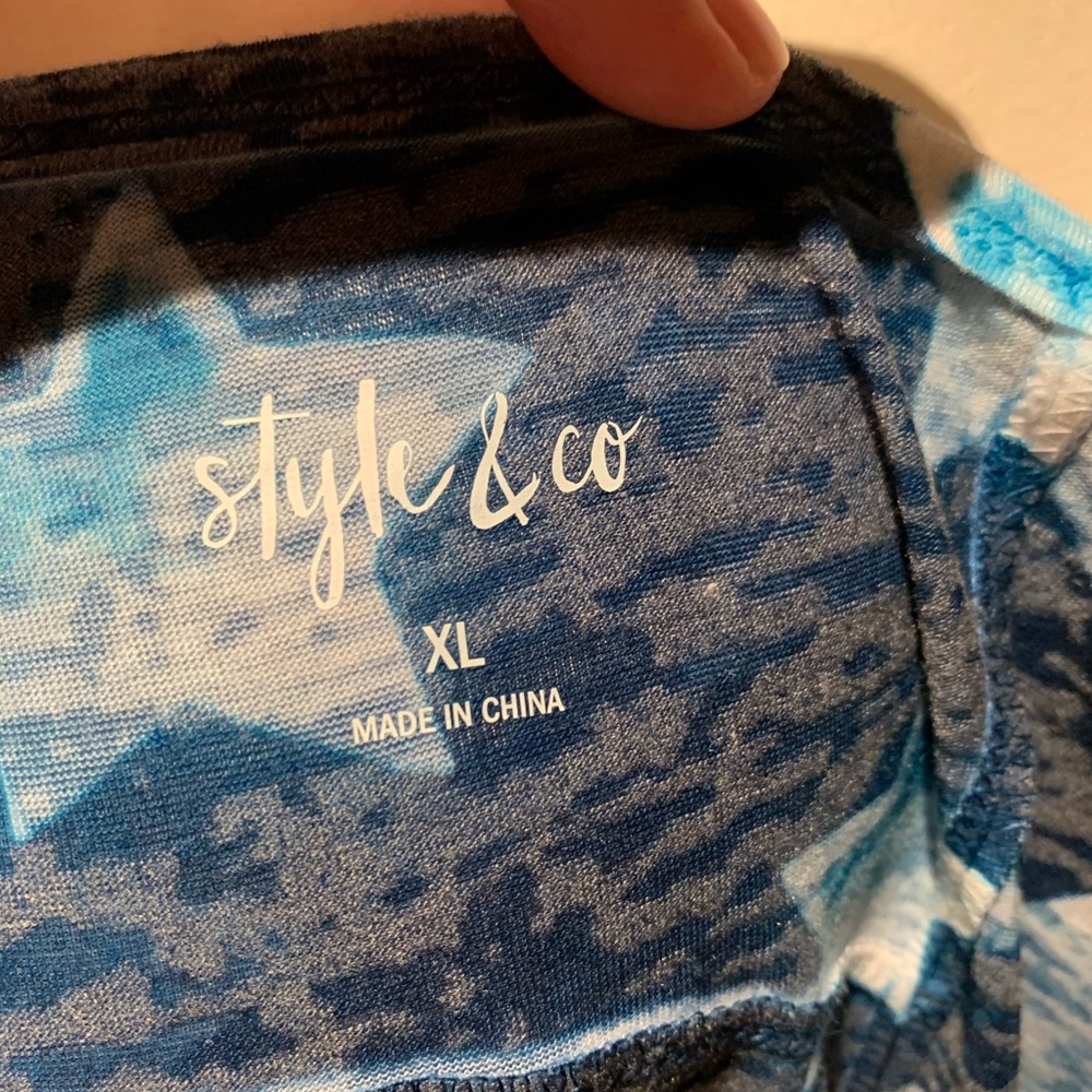 Style & Co Tank - Picture 3 of 4